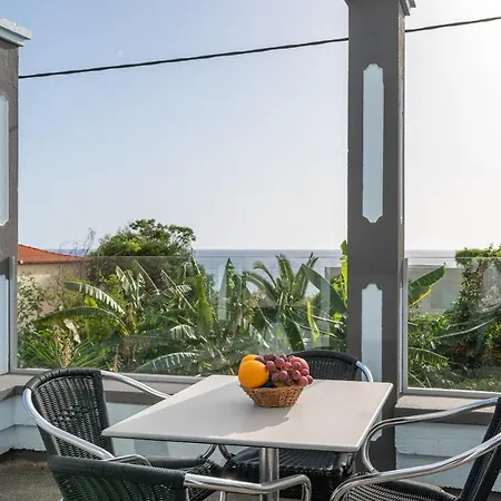 Tar Mar Place לינה וארוחת בוקר *
